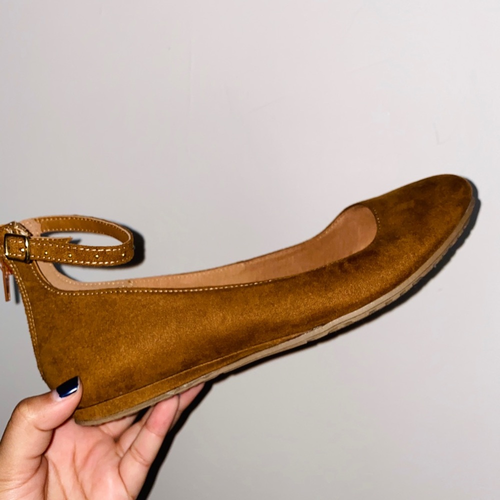 A.n.a flats